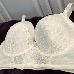 AUDEN Long Line Bra 38D, Lightly Lined Demi Coverage in Cream NWOT